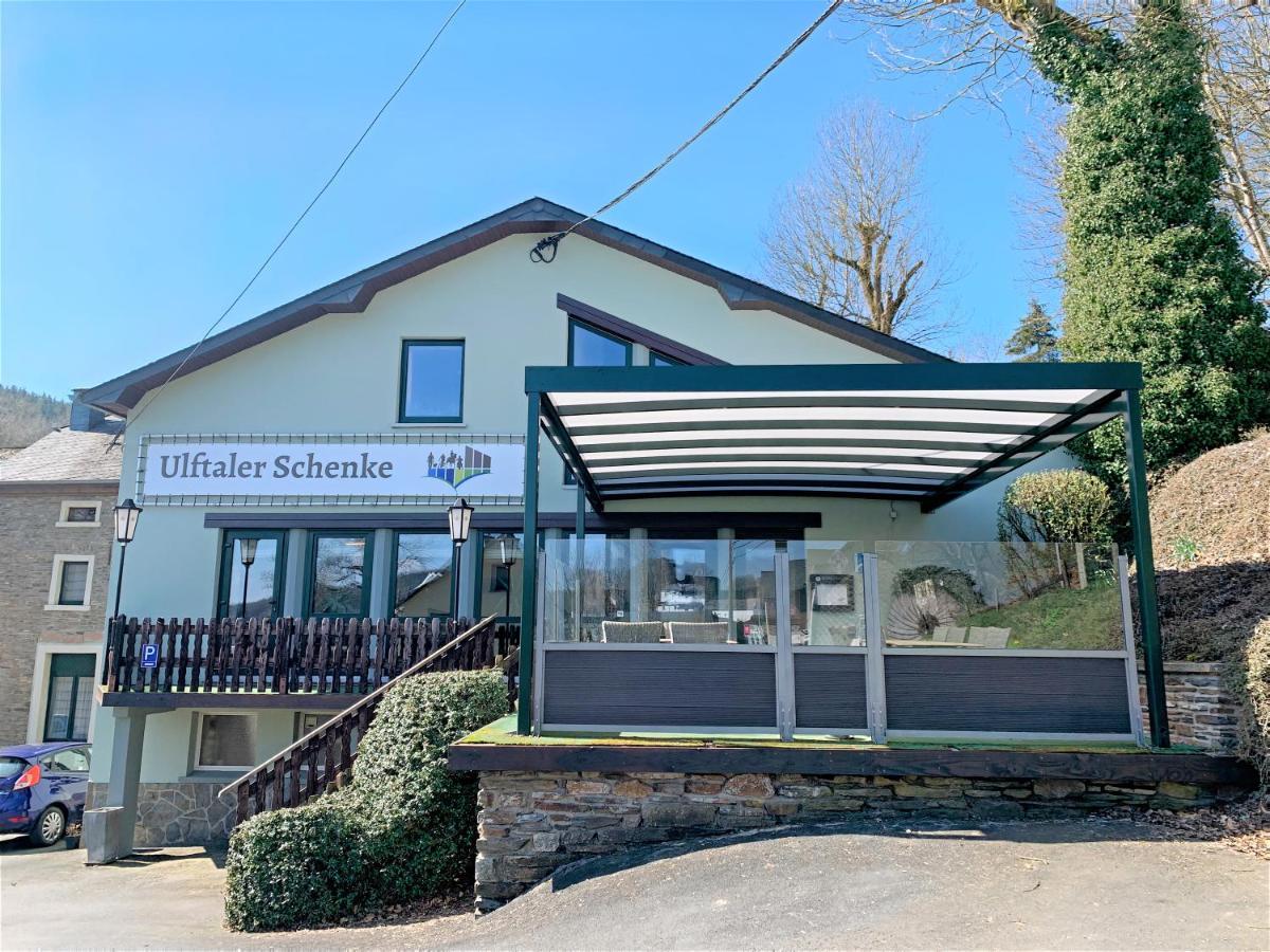 Hotel Ulftaler Schenke Burg Reuland Exterior photo